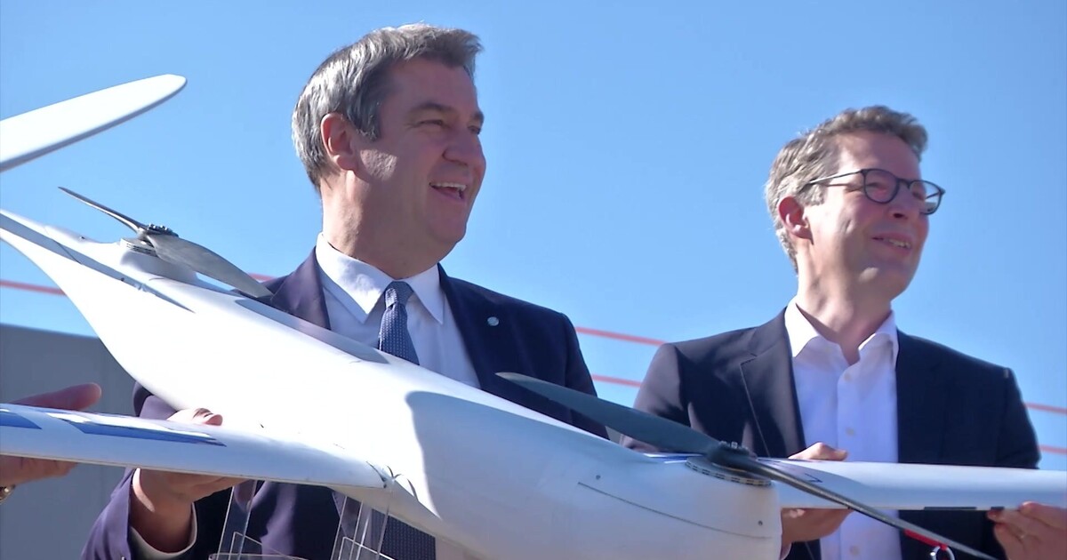 Hoch hinaus – neues Aerospace Center am Forschungsflughafen in ...