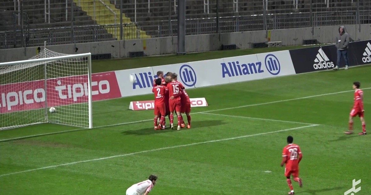 Regionalliga Bayern FC Bayern Amateure steigen auf Platz 3 nach Sieg