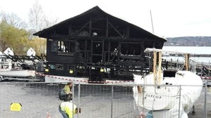 Das Bootshaus am Starnberger See ausgebrannt