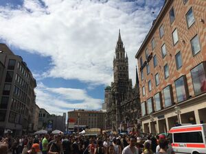 Politparade Christopher Street DAY (CSD) München 2016 Marienplatz