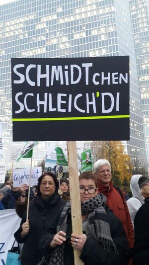 © Protestaktion vor der Münchner CSU-Zentrale gegen Glyphosat