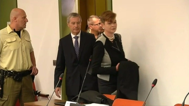Deutsche Bank Prozess in München Fitschen im Gerichtssaal — © Archivbild
