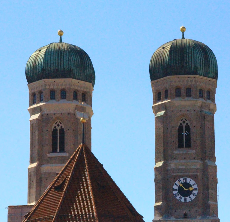 Die Münchner Frauenkirche  — © Ein Münchner Wahrzeichen - die Frauenkirche