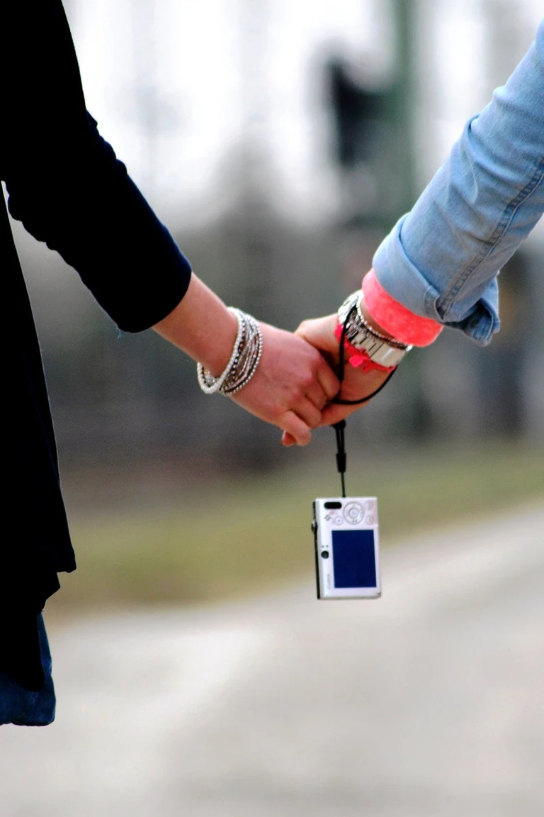 Selfies auf dem Gleis sind ein todbringender Trend. — © Foto: Bundespolizei