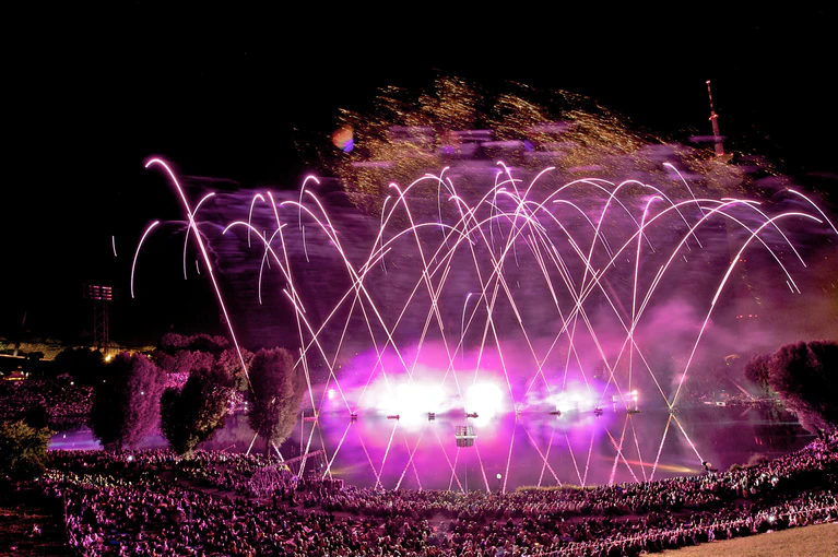 Feuerwerk beim Münchner Sommernachtstraum im Olympiastadion — © Foto: Christian Rudnik