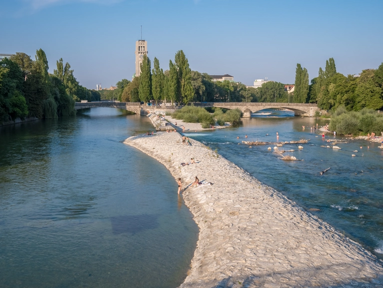 Isar, Entspannungsort für viele Münchner