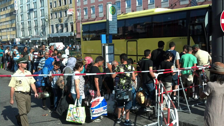 — © Ankunft der Flüchtlinge am Münchner Hauptbahnhof
