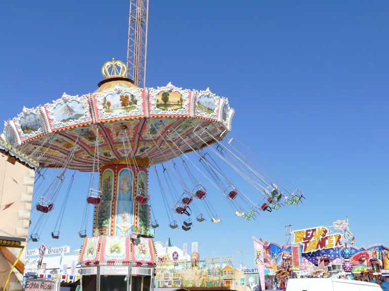 ketten karussell wiesn oktoberfest presse rundgang 2015