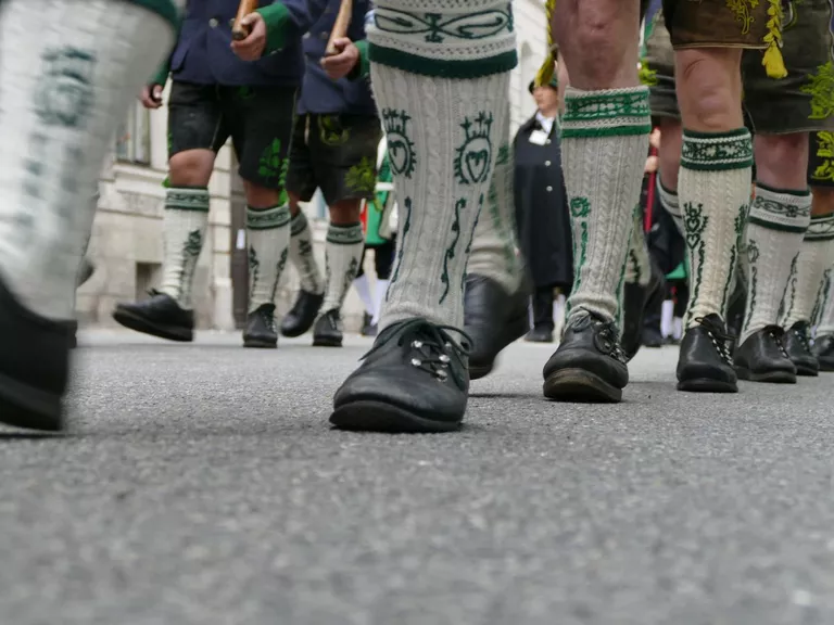 Oktoberfest 2015 Trachtenumzug — © Rico Güttich / München TV