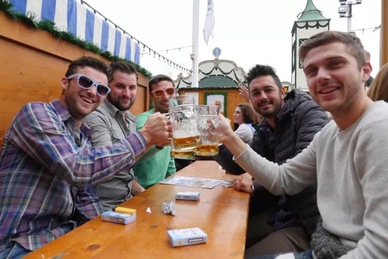 Oktoberfest 2015 - Biergarten — © Oktoberfest 2015 - Biergarten