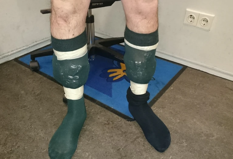 Uhren in den Socken versteckt — © Foto: BFV/Zoll