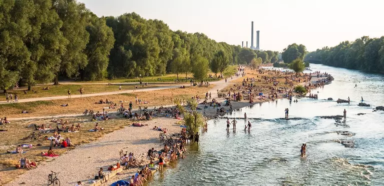 Baden an der Isar im Sommer