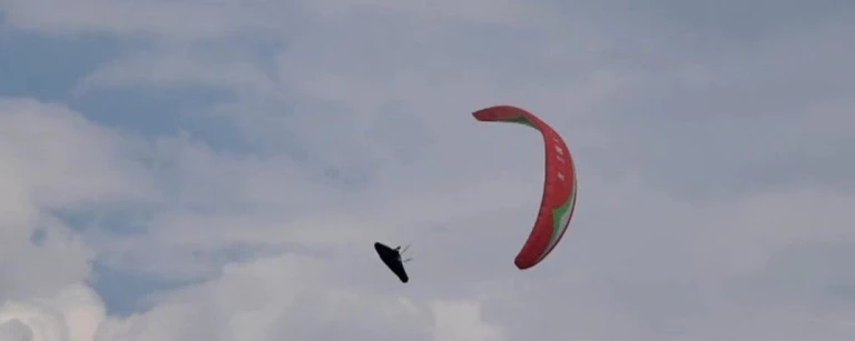 Gleitschirmflieger in Oberbayern