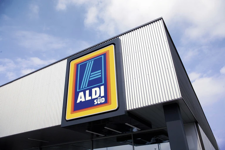 Eine Aldi Süd Filiale von Außen — © Foto: ALDI SÜD