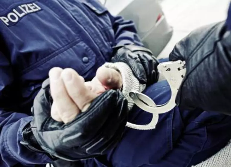  — © Die Polizei konnte den Täter festnehmen - Symbolfoto