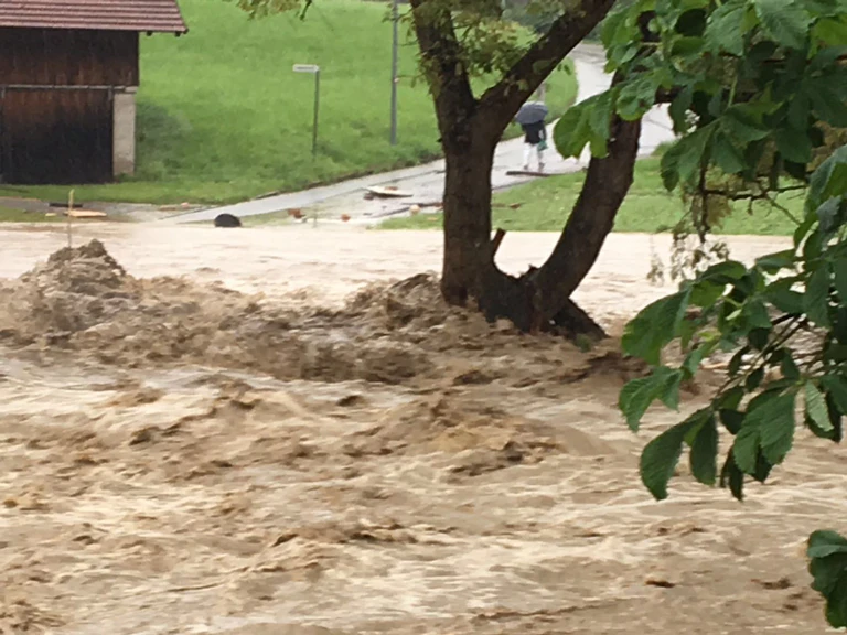  — © Hochwasser in Niederbayern - bei Simbach am Inn - Foto: Y. Elfers