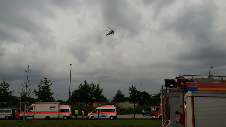 Hubschrauber kreisen nach Schiesserei in München — © Symbolbild.