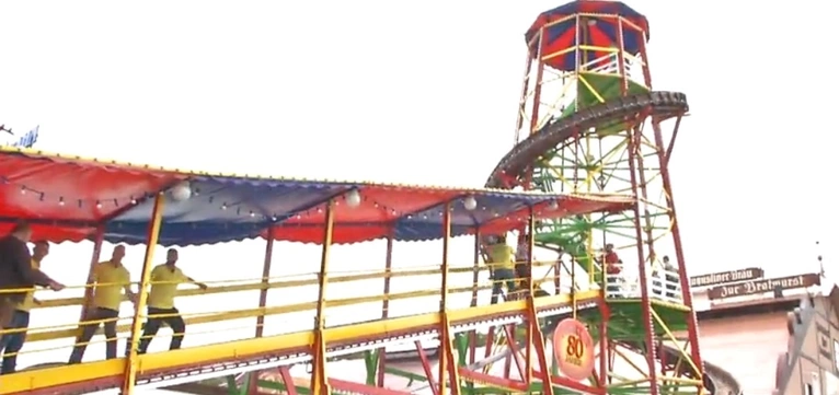 Oktoberfest: Toboggan auf der Wiesn