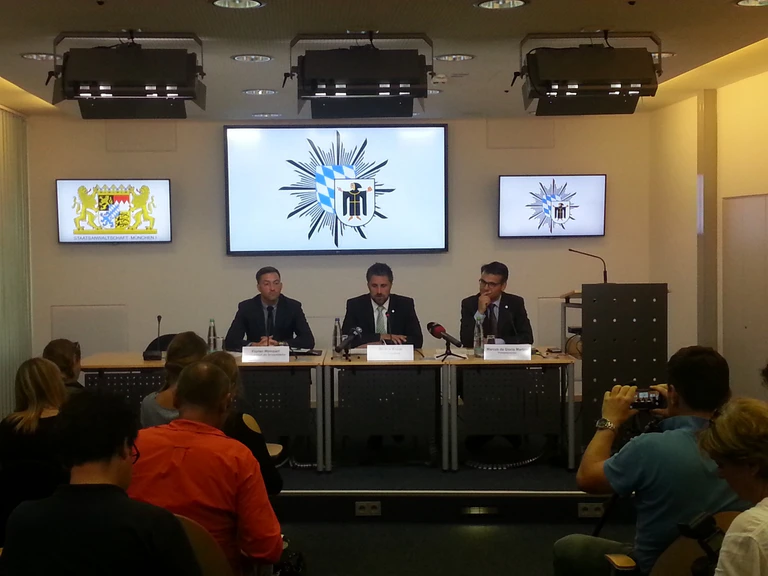 Mordkommission Pressekonferenz nach Messerattacke in Giesing
