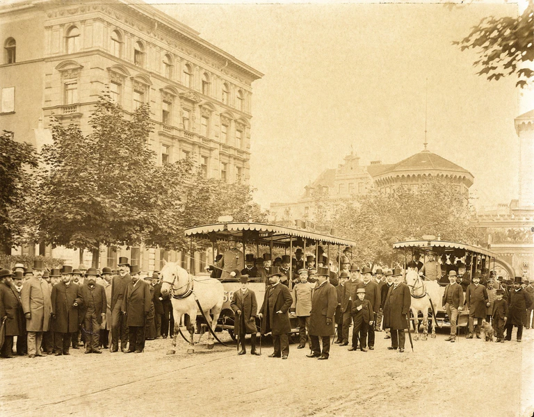 Pferdetram — © Foto: Bildarchiv der Freunde des Münchner Trambahnmuseums e.V.