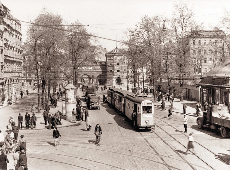 Historische Tram — © Foto: Bildarchiv der Freunde des Münchner Trambahnmuseums e.V.