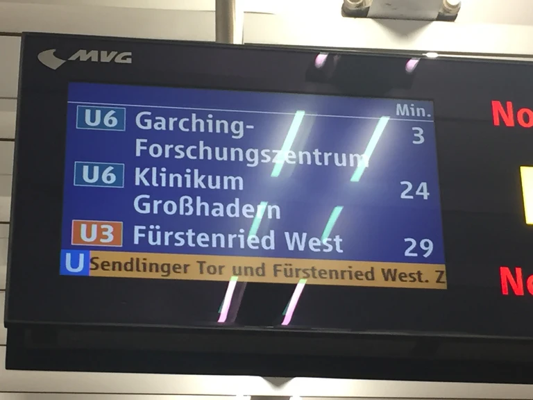 U3, U6, U-Bahn, Verspätung, Anzeige — © Münchens Pendler brauchen mal wieder viel Geduld