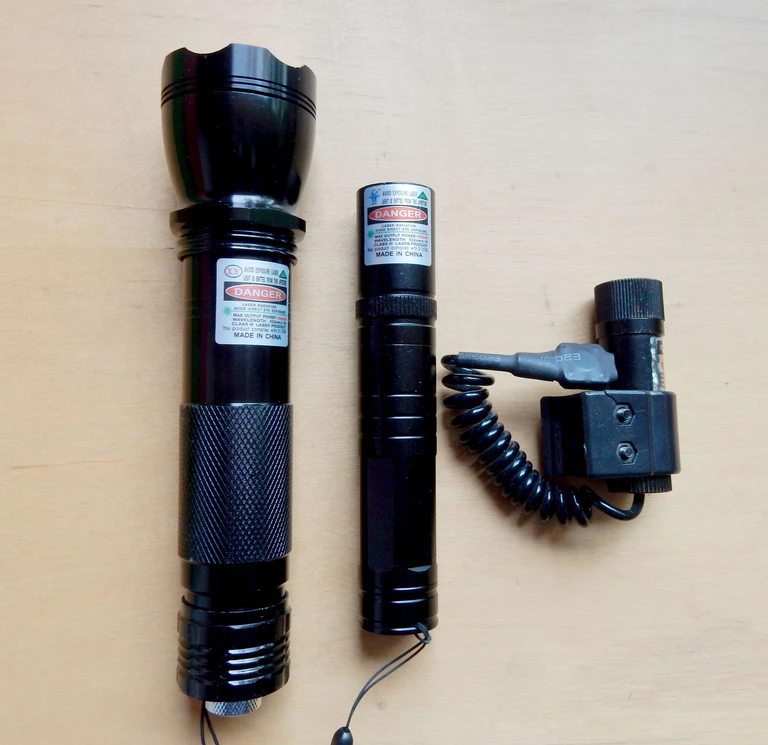 Sichergestellte Laserpointer — © Foto: Polizei