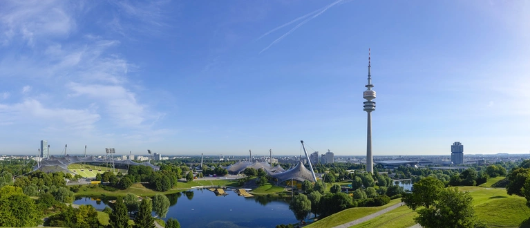 Olymiapark — © München bietet mit Olympiastadion & Co jede Menge Möglichkeiten für Touristen.