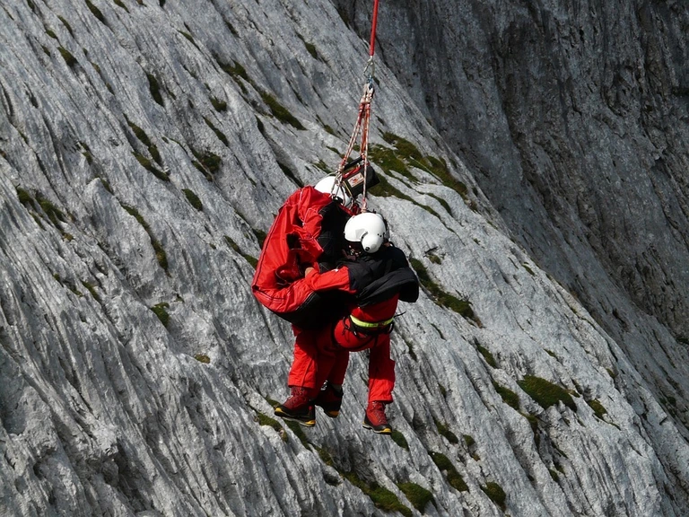 Bergunfall - Bergrettung der Bergwacht — © Symbolfoto