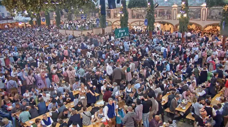 Live Webcam im Hofbräu Festzelt 24 Stunden auf der Wiesn