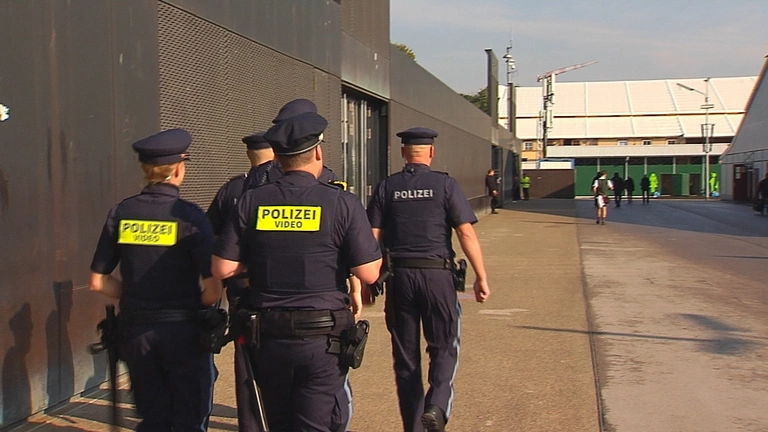 Wiesn-Streife: Die Polizei unterwegs auf dem Oktoberfest