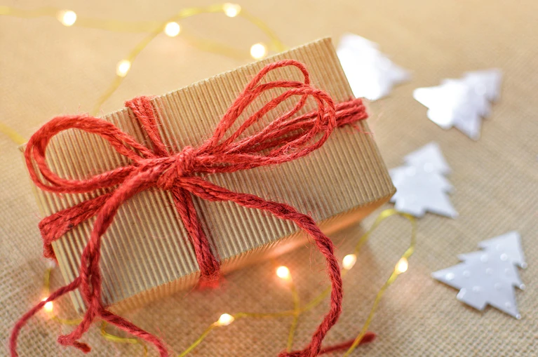 Geschenke zu Weihnachten aus dem Ausland? — © Symbolbild