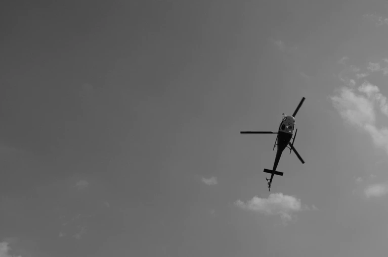 Hubschrauber im Flug — © Symbolfoto