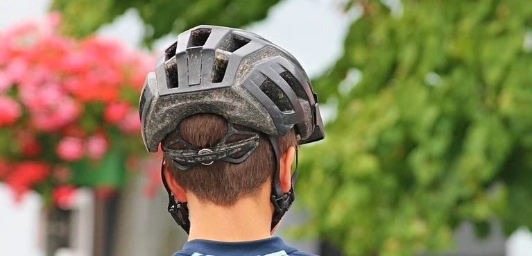 Fahrradhelm — © Symbolbild