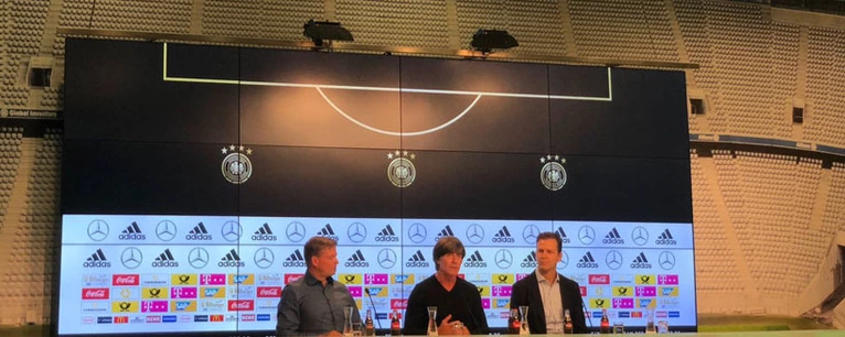 Jogi Löw und Oliver Bierhof bei der DFB Pressekonferenz