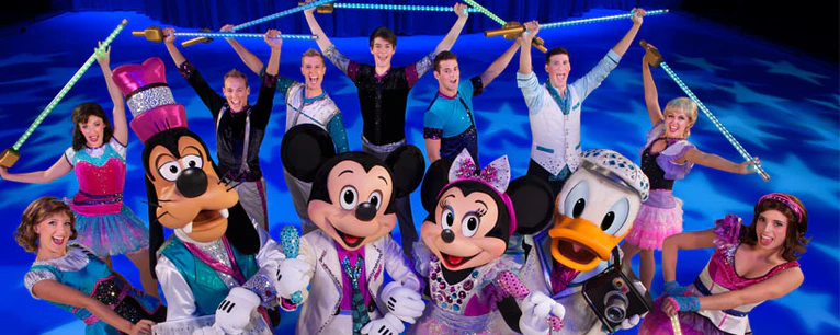  — © © Feld Entertainment © Disney