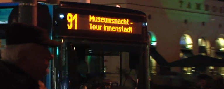 Die Lange Nacht der Münchner Museen 2018 - Aufschrift Shuttlebus