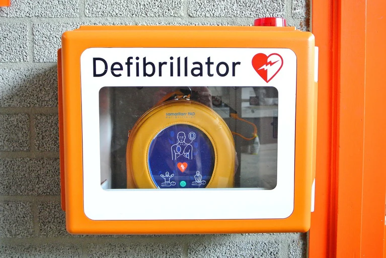 Defibrillator — © Symbolbild