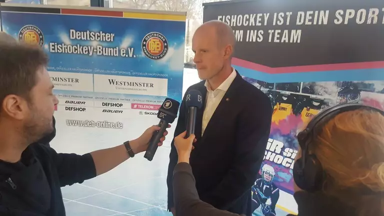 Toni Söderholm beim Interview