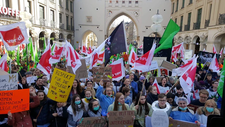 Streik im öffentlichen Dienst am Stachus