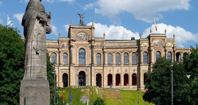  — © Symbolfoto: Bayerischer Landtag