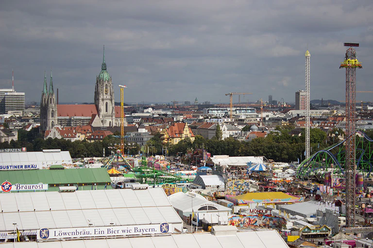 Bild Oktoberfest München — © Die Verkehrsregelungen rund um das Oktoberfest 2015 sind präsentiert worden