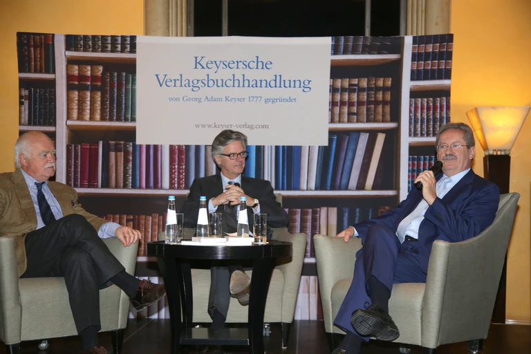 Peter Gauweiler, Jörg van Hooven und Christian Ude — © Von Links: Peter Gauweiler, Jörg van Hooven und Christian Ude