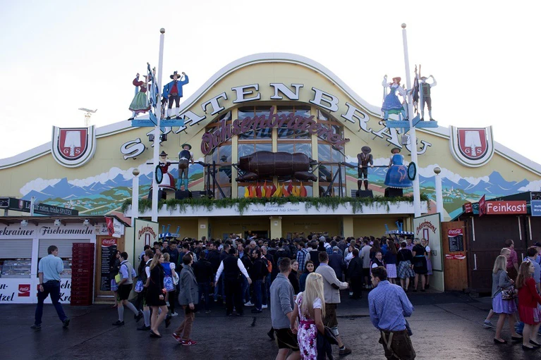 ochsenbraterei festzelt oktoberfest wiesn