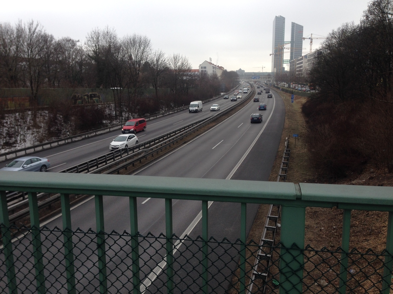Autobahnbrücke - Domagkbrücke in München