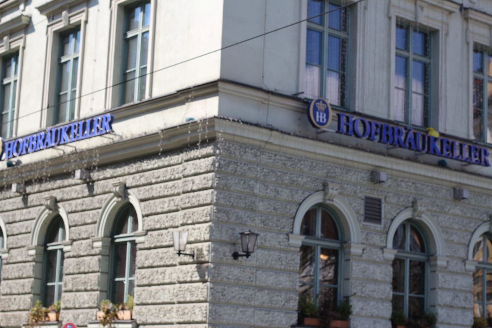 Der Hofbräukeller am Wiener Platz.
