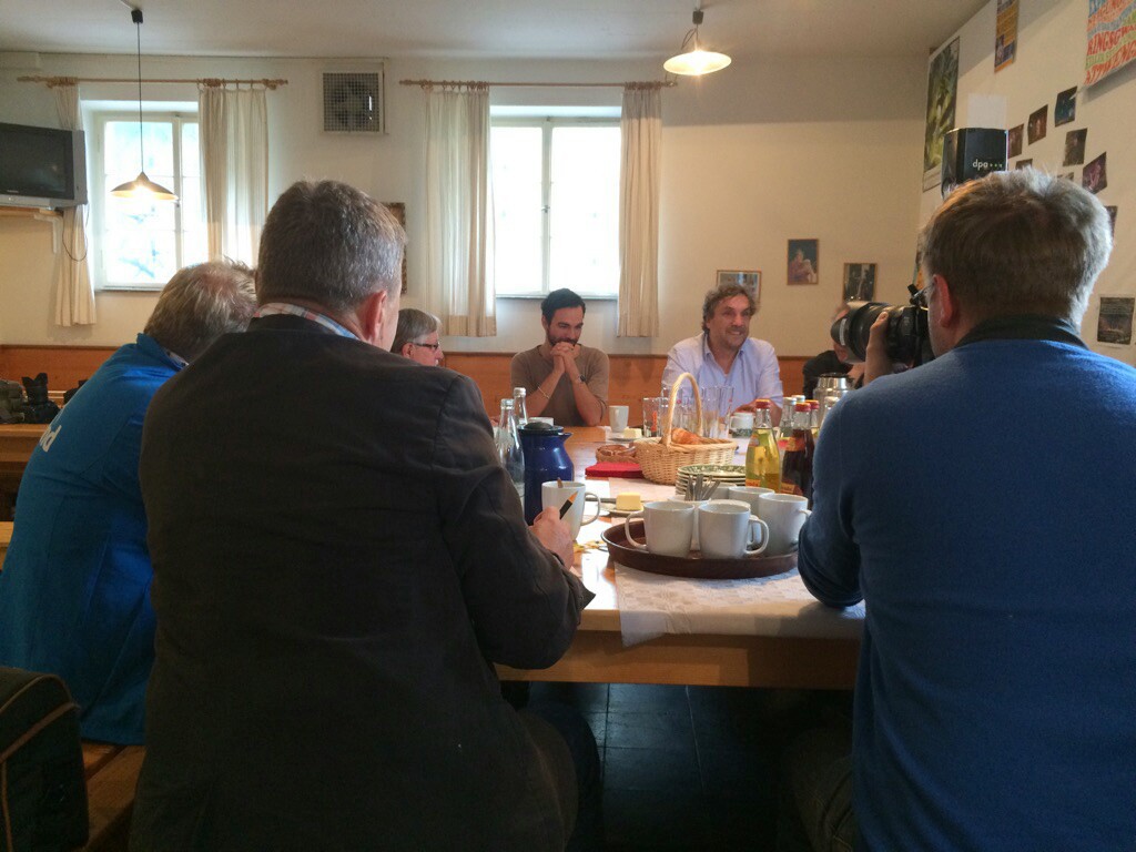 passionsspiele pressekonferenz, Pressekonferenz zu den nächsten Passionsspielen in Oberammergau