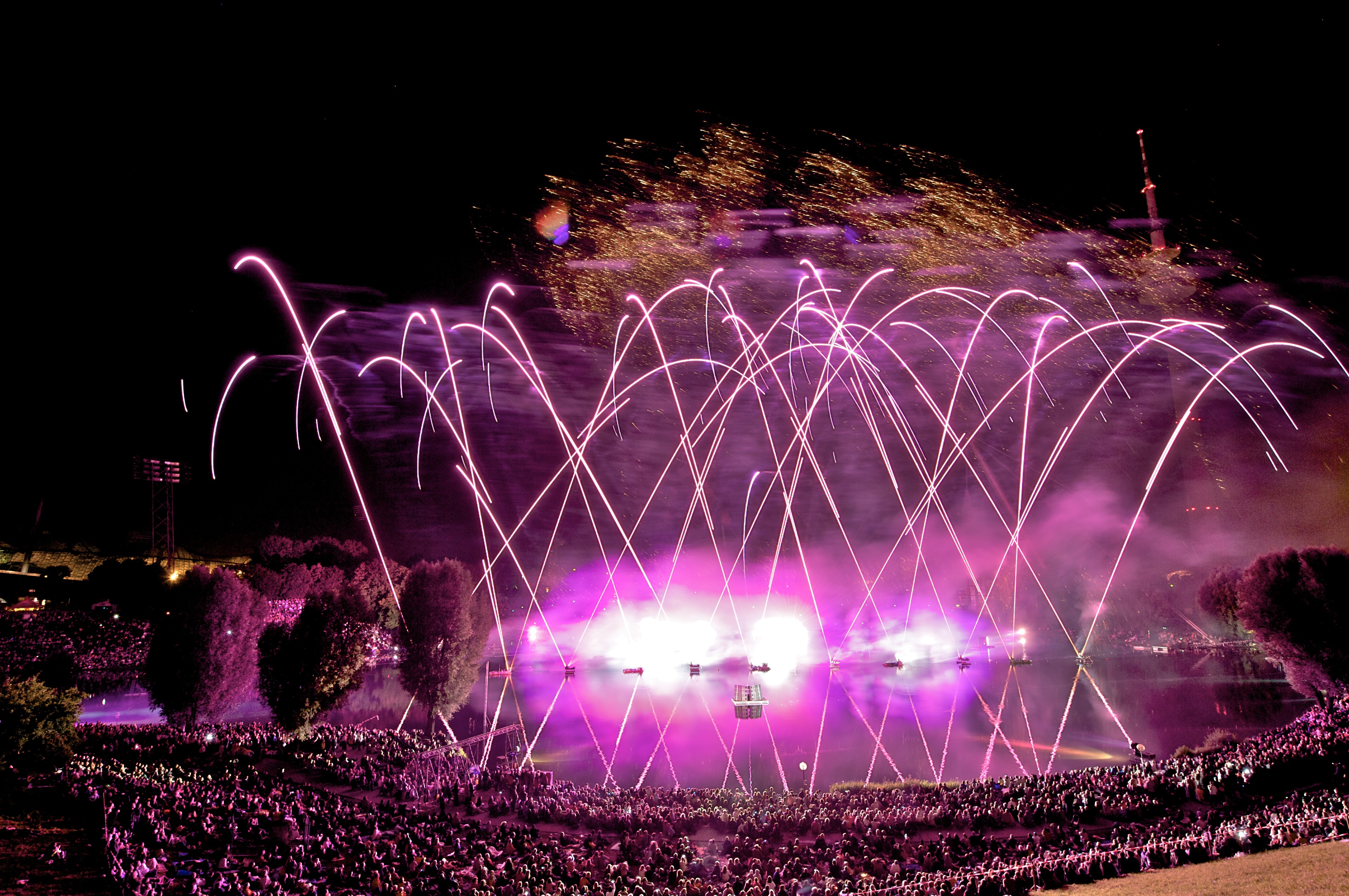 Feuerwerk beim Münchner Sommernachtstraum im Olympiastadion, Foto: Christian Rudnik