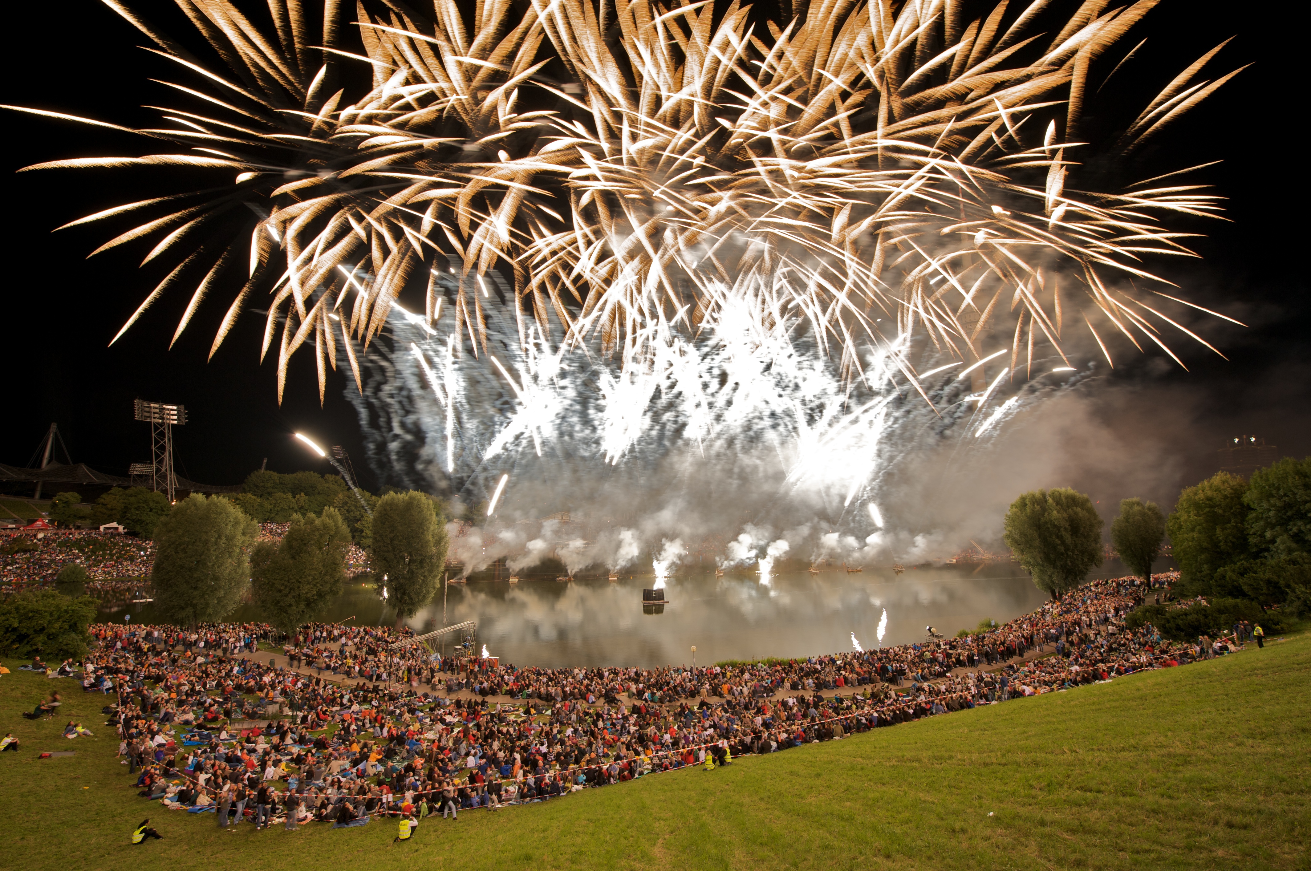 Feuerwerk beim Münchner Sommernachtstraum im Olympiastadion, Foto: Christian Rudnik