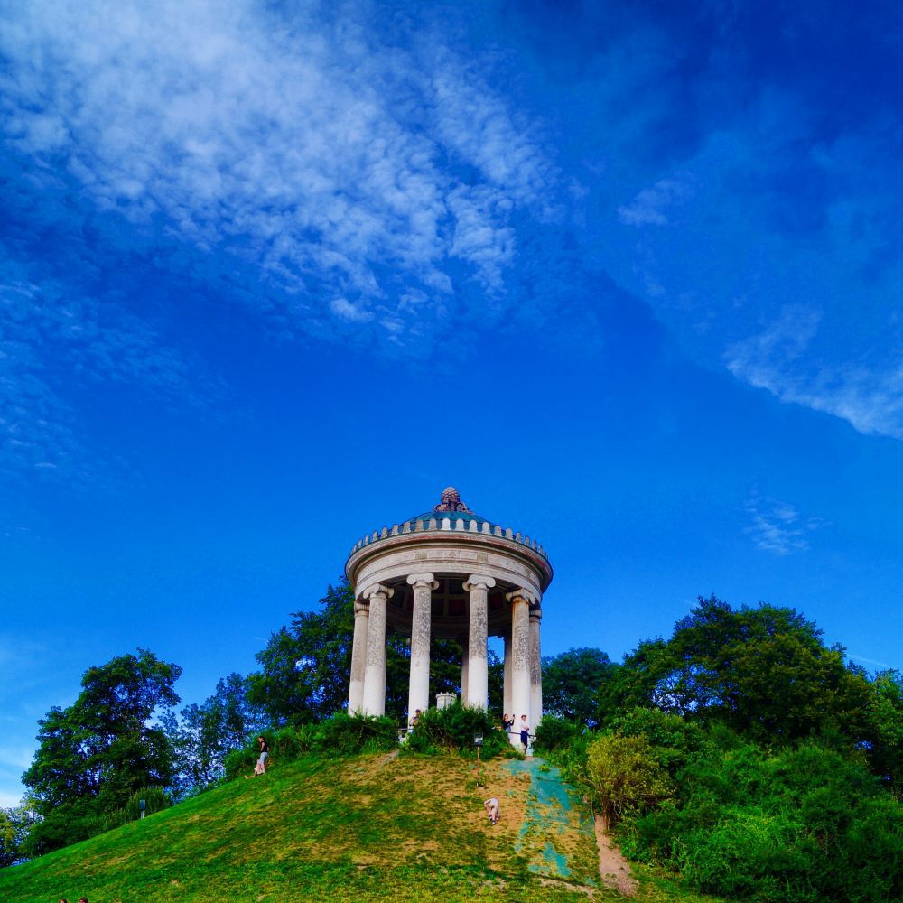 Monopteros Aussichtspunkt in München, Monopteros Aussichtspunkt im Englischen Garten - Foto:  Dirk Schiff/Portraitiert.de